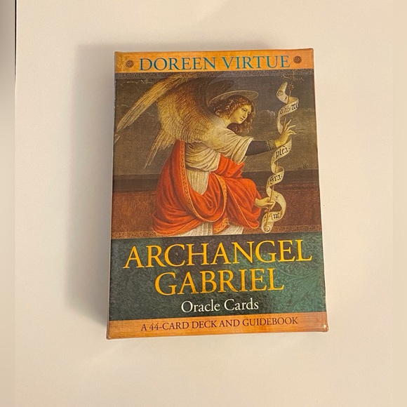 Archangel Gabriel Cards – Doreen Virtue - December 1, 2015 Hay House Publishing - Picture 2 of 4